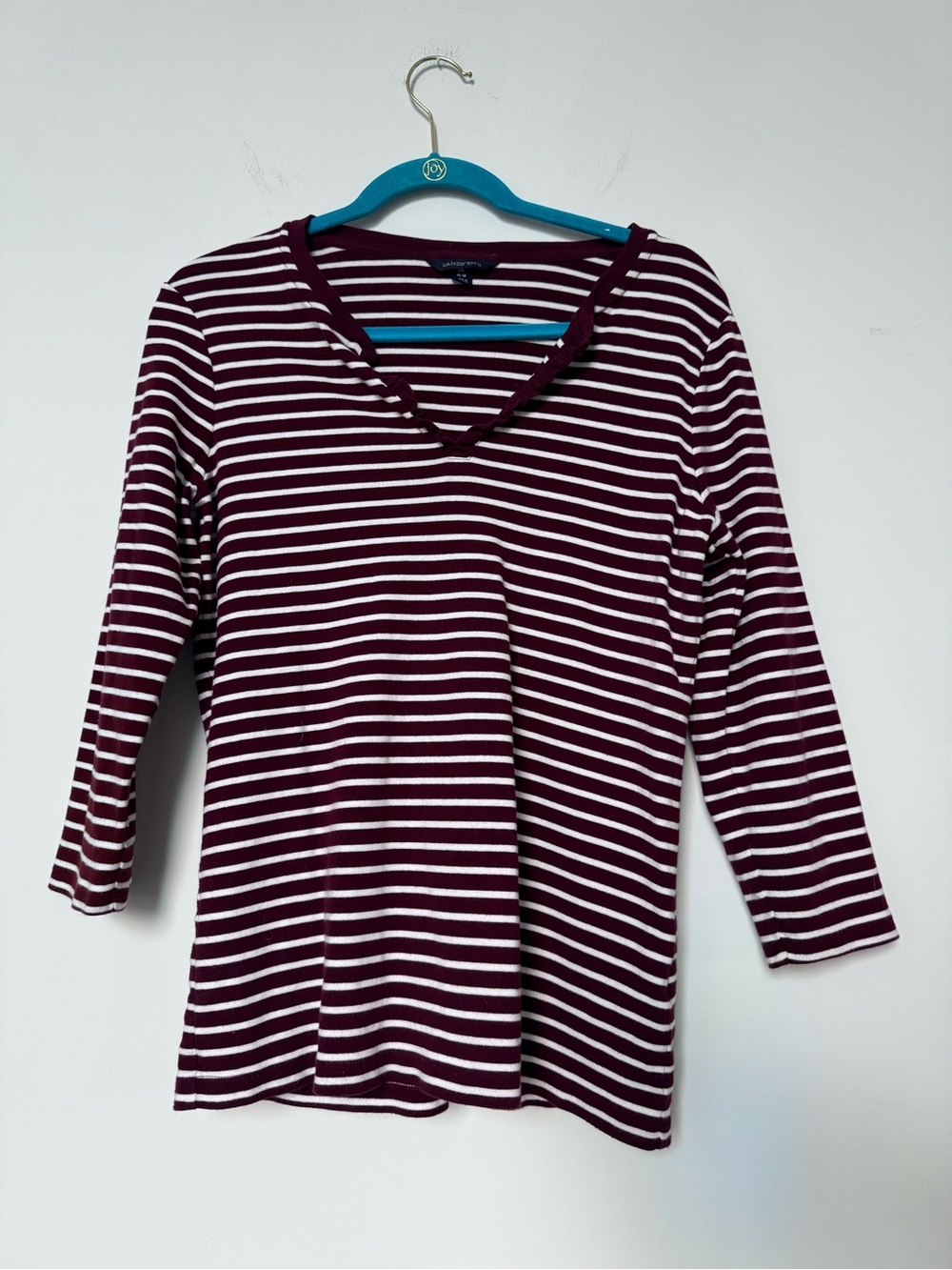 Lands' End Burgundy and White Striped V-Neck Three Quarter Sleeve Top 100% Cotto
